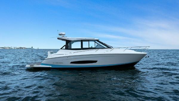2021 Regal 36