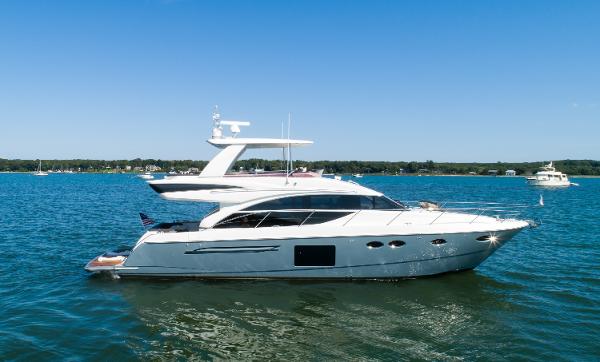 Princess 60 Flybridge Princess 60 FORGE AHEAD - Starboard Profile