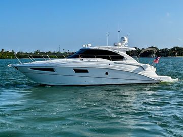 2015 Cruisers Yachts 41 Cantius