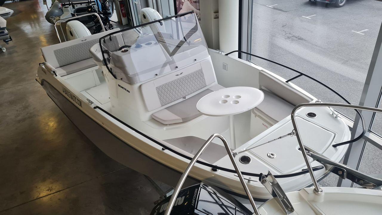 Beneteau FLYER 7 SPACEDECK PILOT EDITION