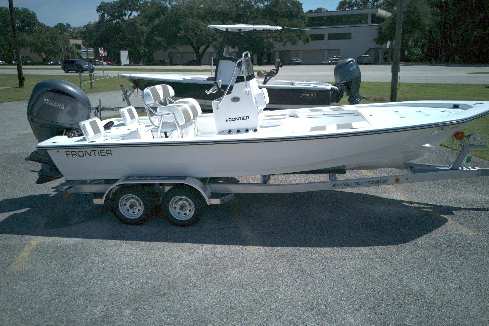 2026 K2 Marine 2104 Frontier