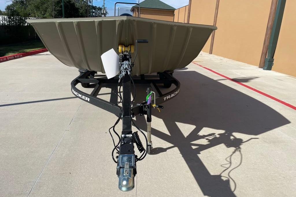 2026 Tracker Grizzly 2072 CC