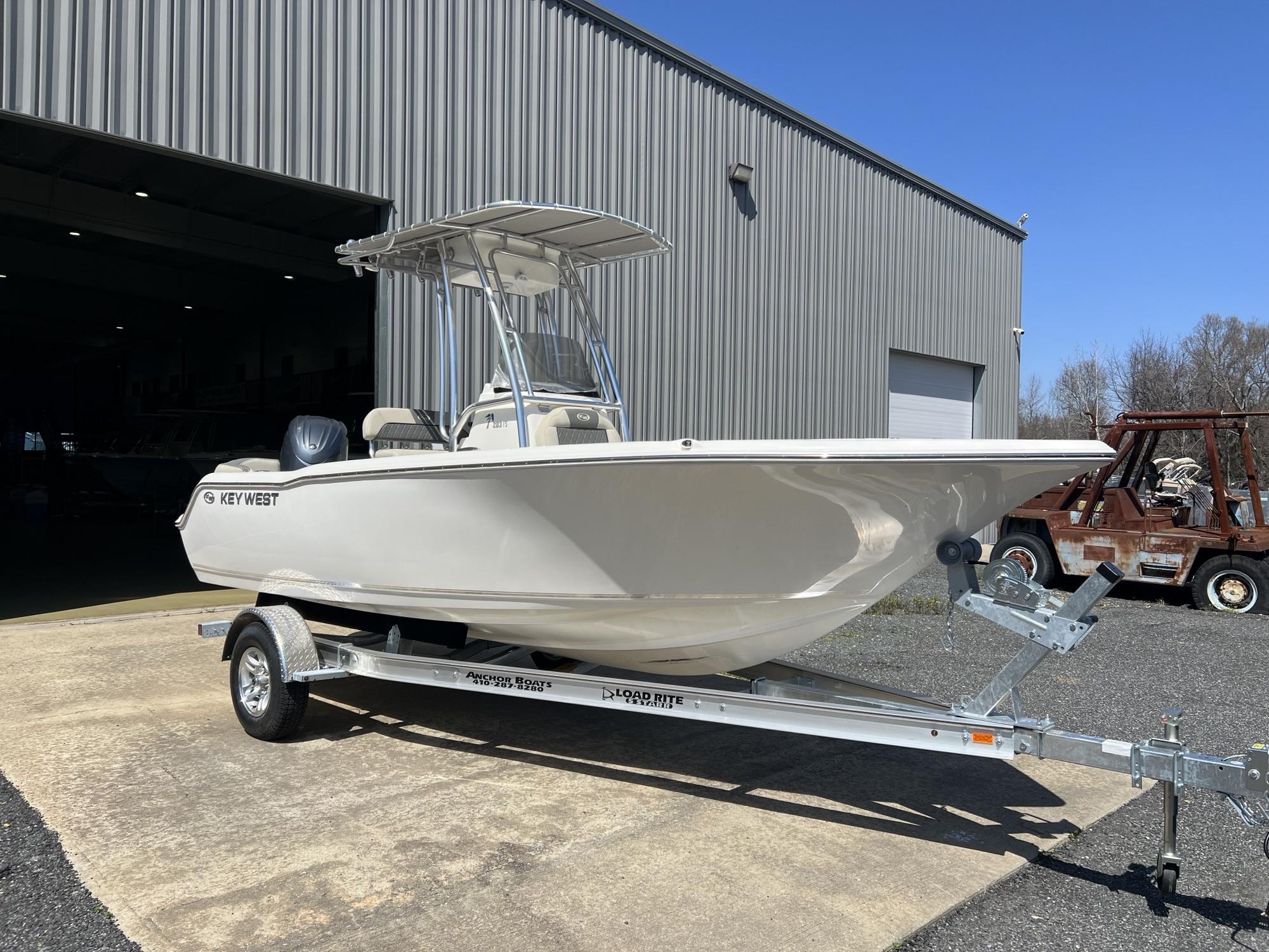 2025 Key West FAMILY SPORTSMAN 203FS