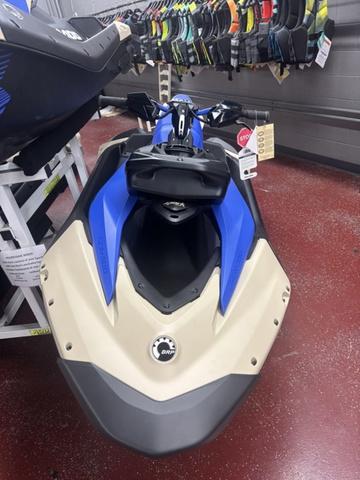2025 Sea-Doo Spark™ Trixx for 3 Rotax® 900 ACE™ - 90 iBR a