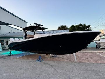 2025 Edgewater 370CC