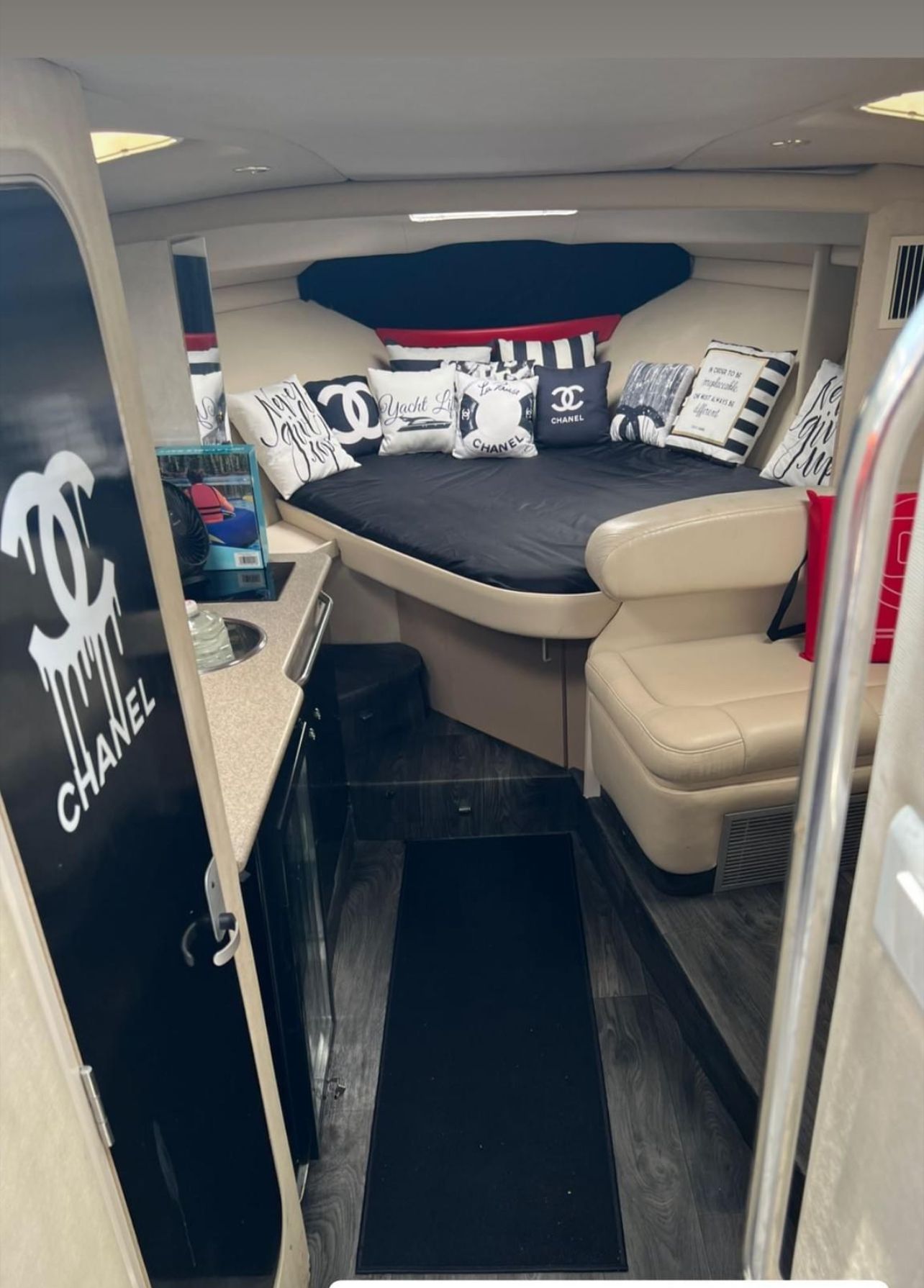 2001 Formula 31 Performance Cruiser