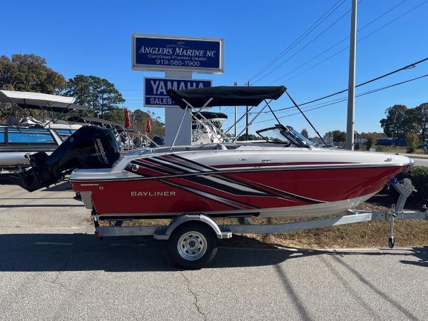 2024 Bayliner VR4