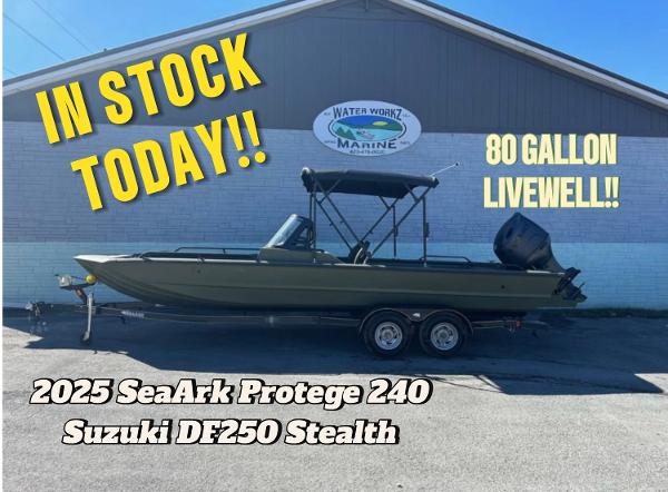 SeaArk Protege 240 2025 SeaArk Protege 240 boat with Suzuki DF250 Stealth engine, in stock, 80-gallon livewell.