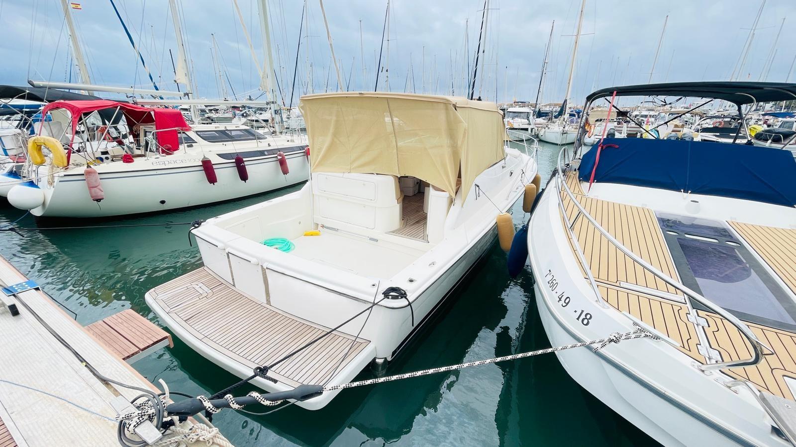2004 Riviera 3000 Offshore
