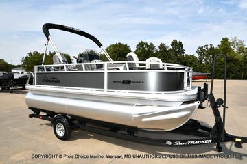 2026 Sun Tracker Bass Buggy 16 XL Select