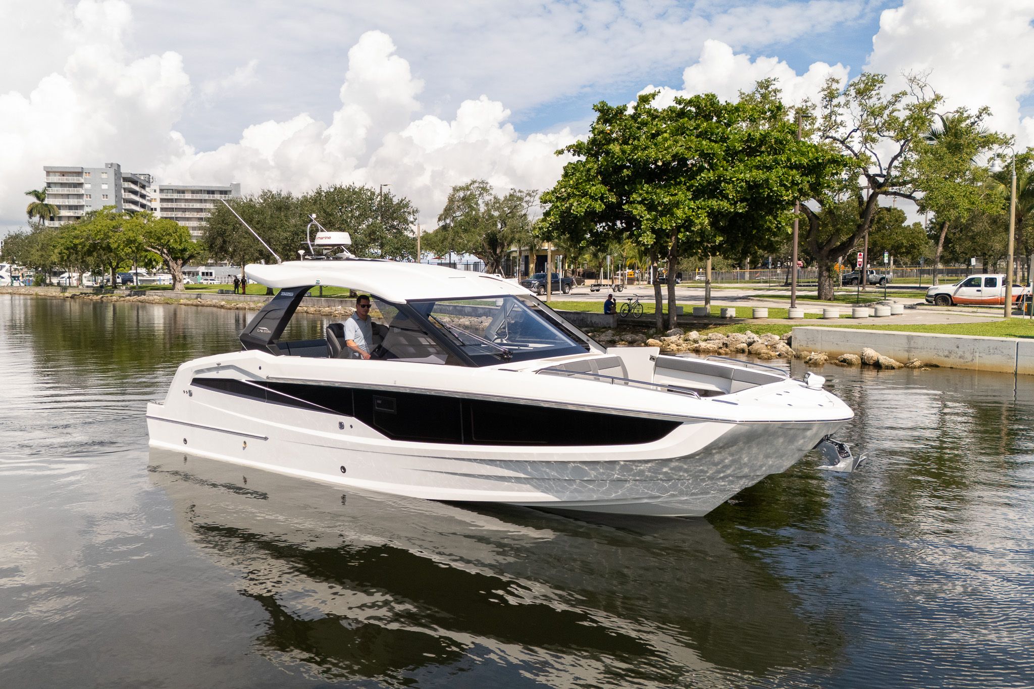 2024 Galeon 325