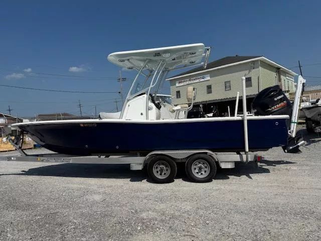 2016 Sea Fox Boat Company 240 Viper