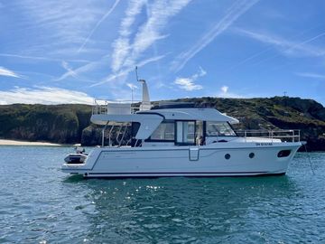 2021 Beneteau Swift Trawler 41 Fly