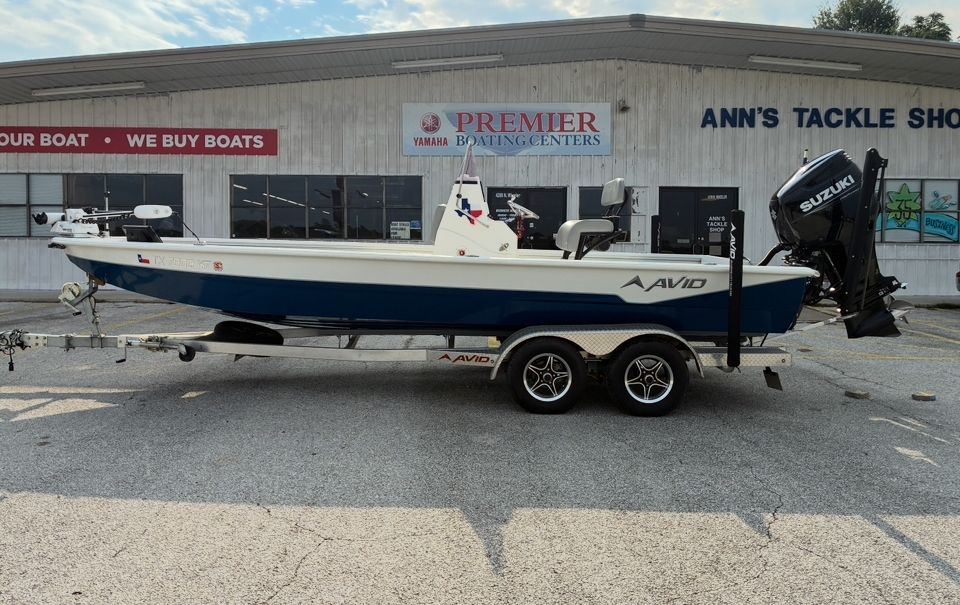 2022 Avid 23 Mag