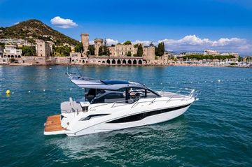 2020 Galeon 425 HTS