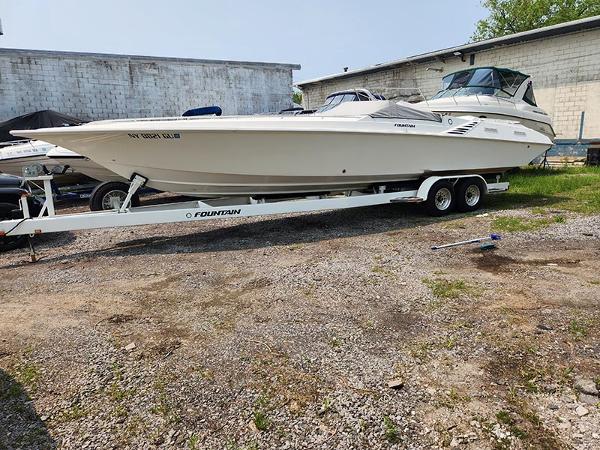 Fountain 35 Lightning Boats For Sale at