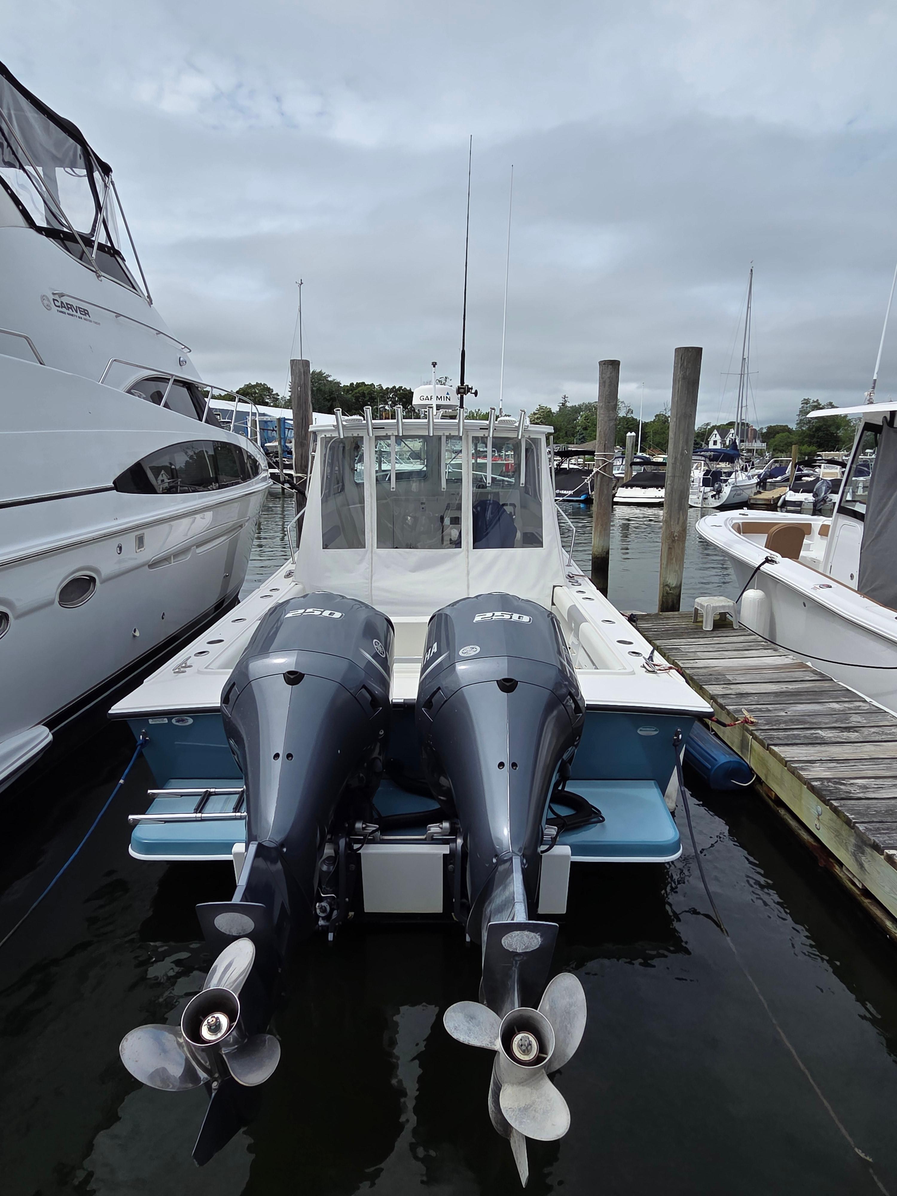 Steiger Craft 28DV Miami