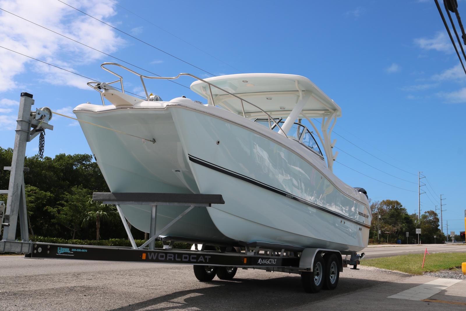 World Cat 255dc boats for sale in United States