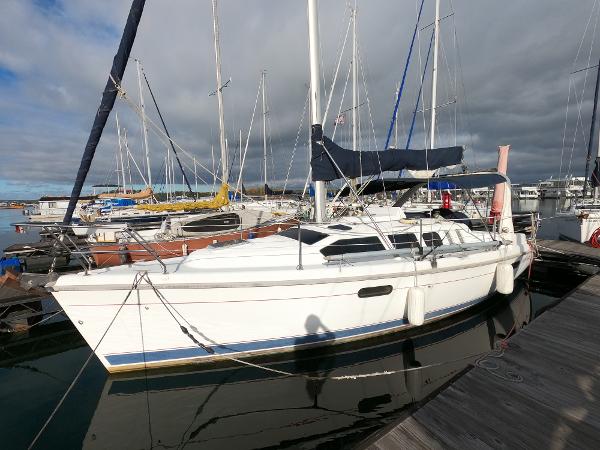 1998 Hunter 310