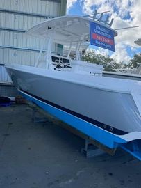 2014 Intrepid 327 Center Console