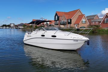 2005 Sealine S25