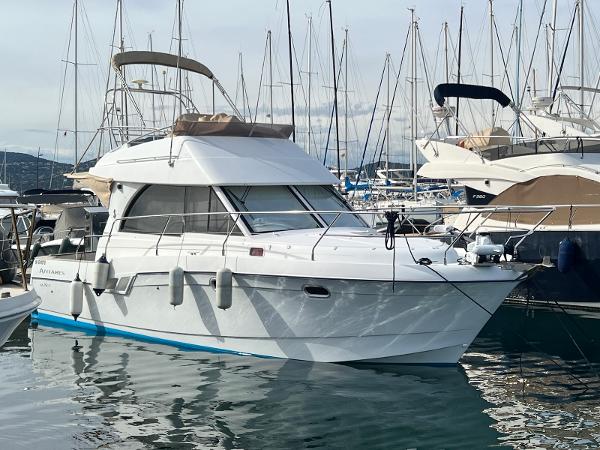 Beneteau Antares 9.80 Antares 980 fly