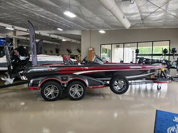 2025 Ranger Z520R Cup-Equipped
