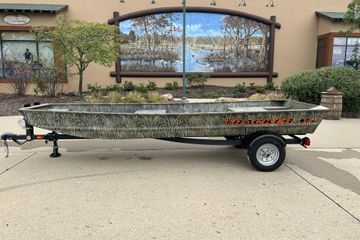 2026 Tracker Grizzly 15 Jon