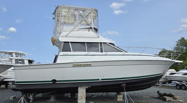 1996 Silverton 37 Convertible