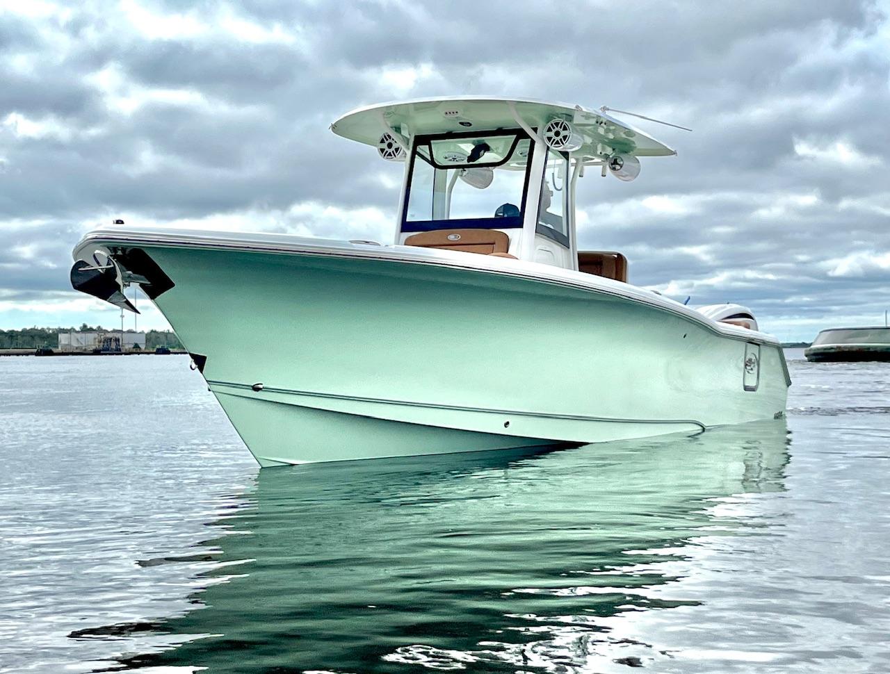 2024 Sea Hunt Ultra 305 SE