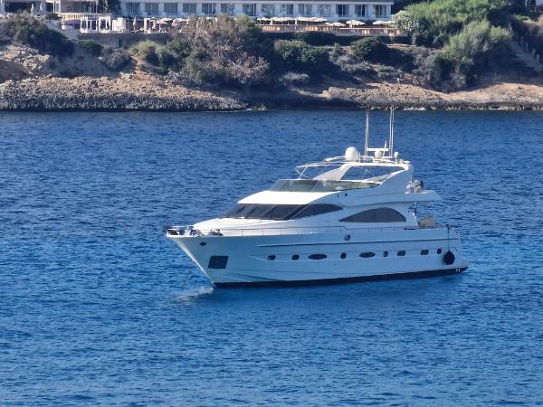 Astondoa 82 GLX
