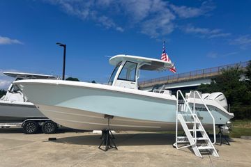 2024 Everglades 285 Center Console