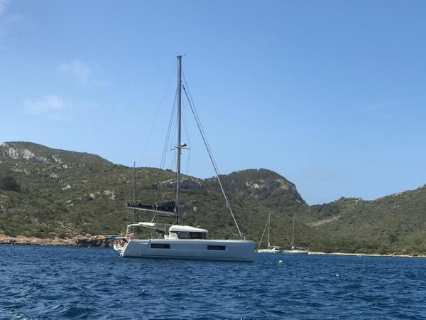 Lagoon 40