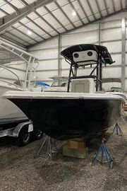 2024 Sea Pro 202 Center Console