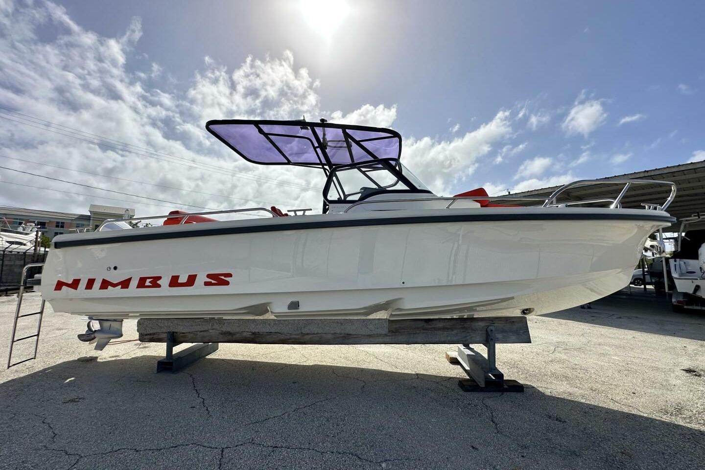 2022 Nimbus T8