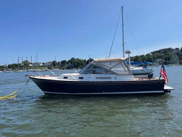 2001 Little Harbor 33 Whisperjet
