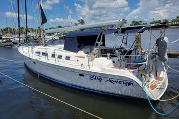 2009 Hunter 49