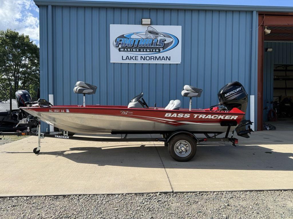 Tracker Pro Team 175 TXW