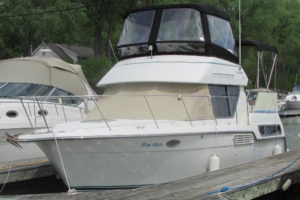 1995 Carver 325 Aft Cockpit Motoryacht