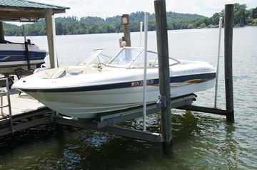 2001 Bayliner Capri 2150LX