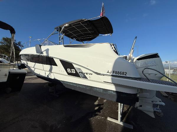 2019 Beneteau Flyer 8.8