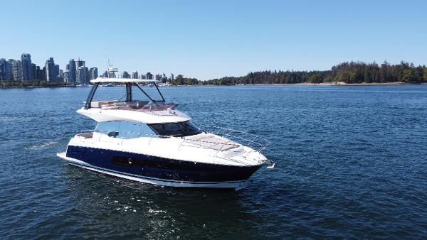Prestige 460