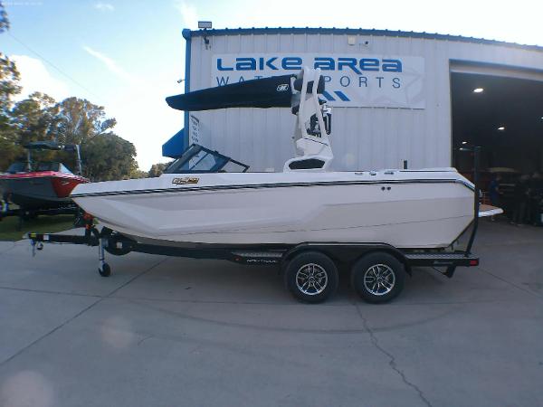 Nautique Super Air Nautique GS20 2023 Nautique Super Air GS20 boat at Lake Area Water Sports dealership.