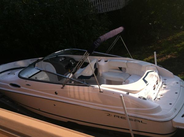 2007 Regal 2400LS Bowrider