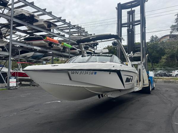 Malibu Wakesetter Lsv 23