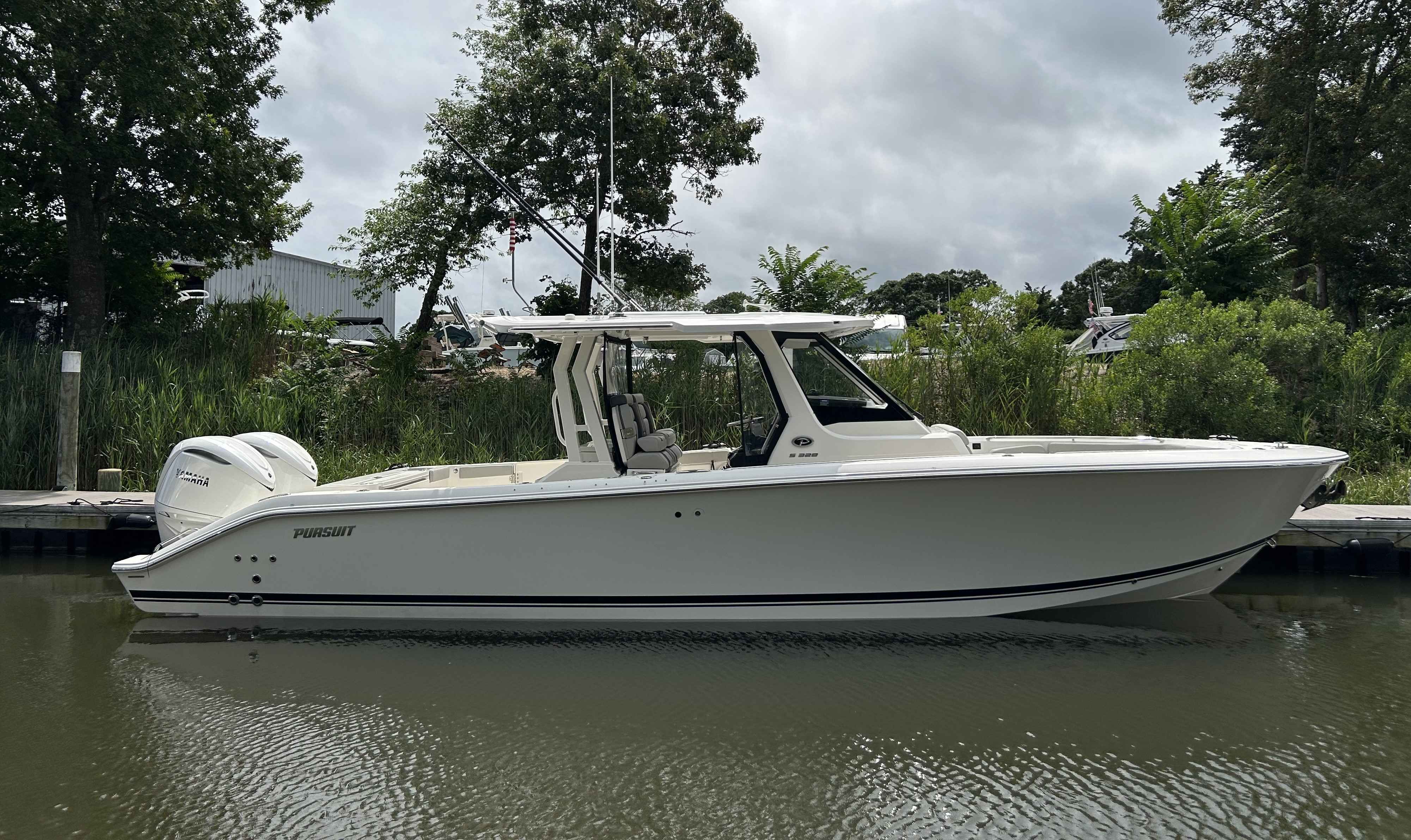 2026 Pursuit S 328 Sport