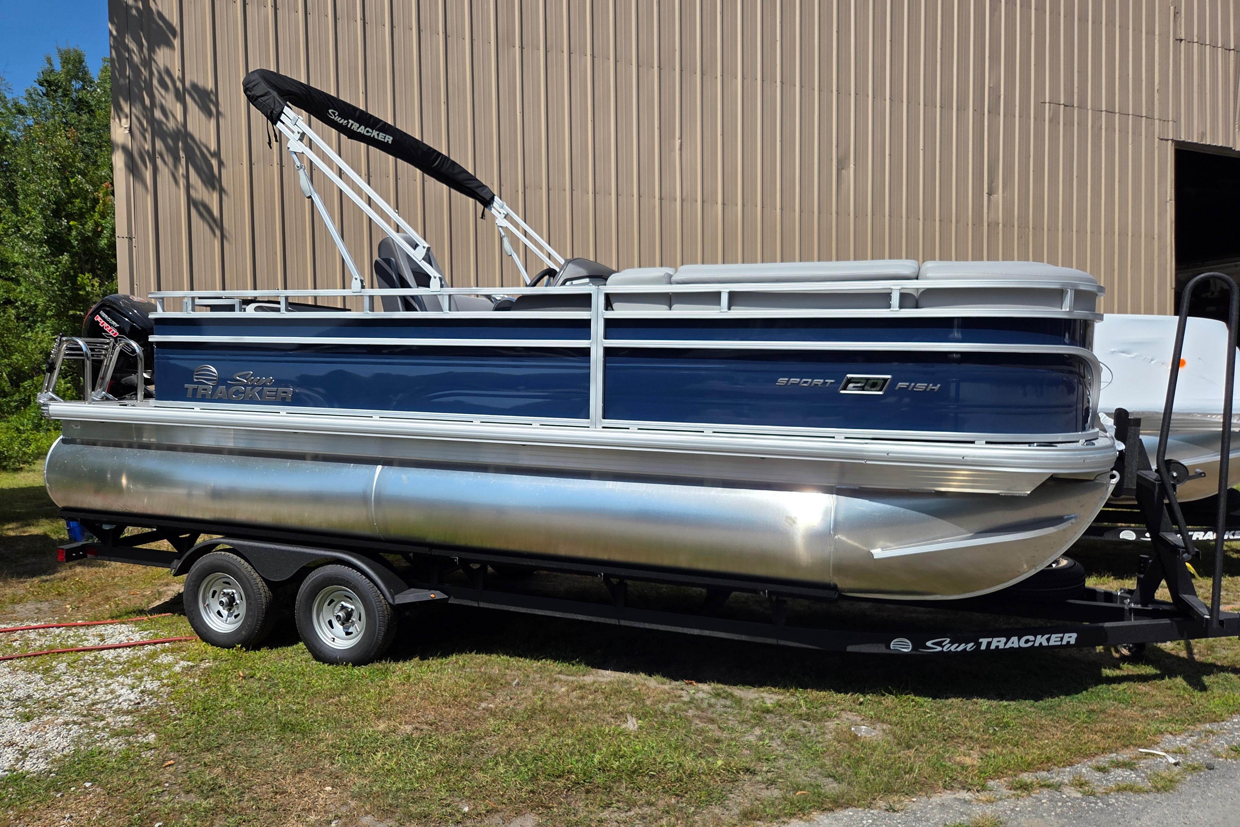 2026 Sun Tracker SportFish 20 DLX