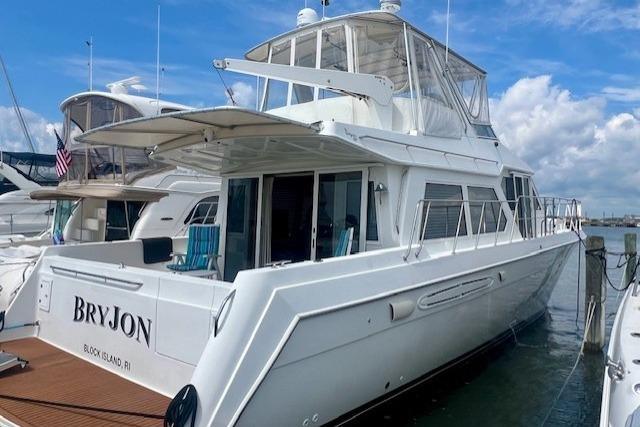 2002 Navigator Classic 53