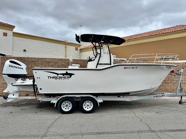 2022 Thresher 25 CC