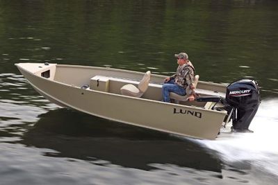 Lund 1800 Alaskan Tiller Boat